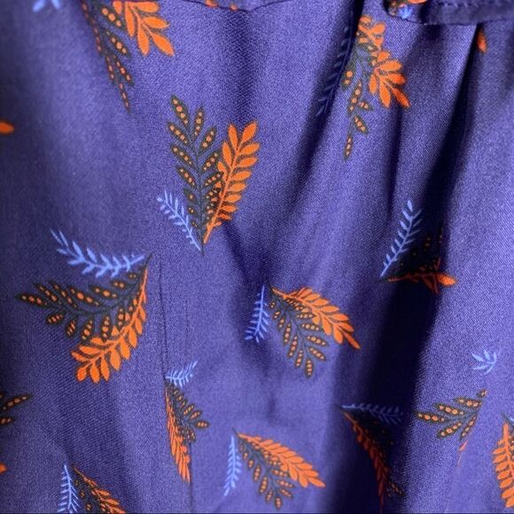 Loft small purple top - Picture 4 of 6